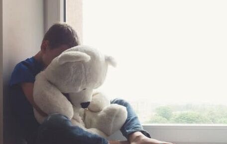 儿童孤独症的症状有哪些